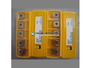 	KC5510 成份：一种具有高级PVDAlTiN涂层的细晶粒碳化钨材质，
运用：KC5510材质特别用于高温合金材料的高效加工应用。钴含量为6%的超细晶粒碳化钨基体具有出色的韧性和抗变形性能，同时，高级PVD涂层与常规PVD涂层刀具相比金属切削速度可提高一倍。
