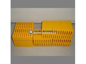 KC510M 高度耐磨的TiAiN-PVD-涂层材质，主要用于轻型加工铝和高温合金。也能用于加工钢和淬硬钢。